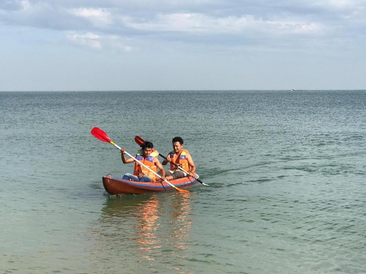 Omah Laut Bondo Jepara - By The Beach, Direct View Of The Sea, Great Base For Water Sports Margokerto Zewnętrze zdjęcie