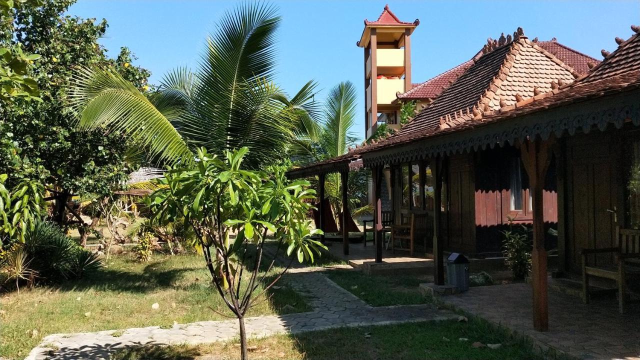 Omah Laut Bondo Jepara - By The Beach, Direct View Of The Sea, Great Base For Water Sports Margokerto Zewnętrze zdjęcie
