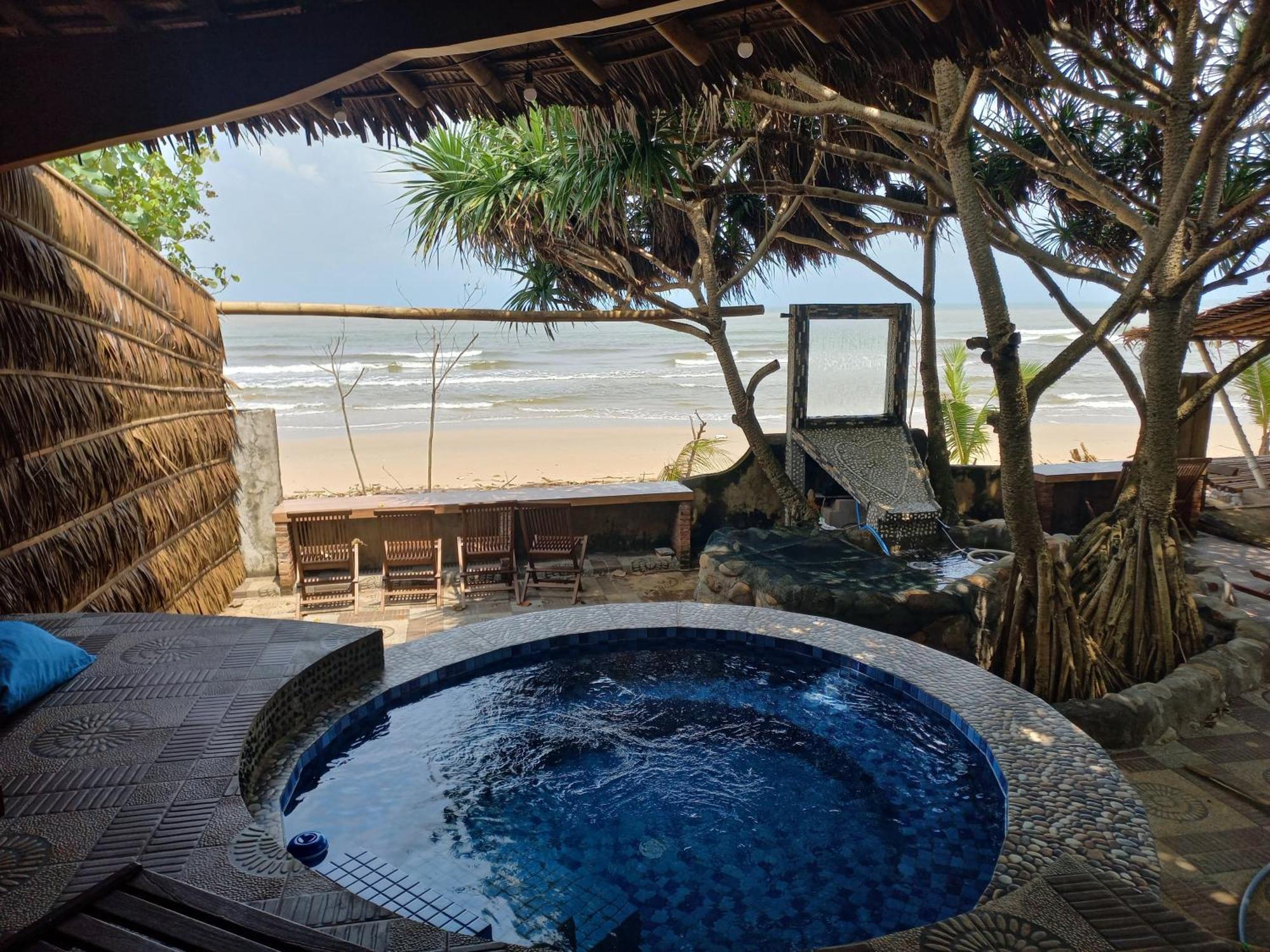 Omah Laut Bondo Jepara - By The Beach, Direct View Of The Sea, Great Base For Water Sports Margokerto Zewnętrze zdjęcie